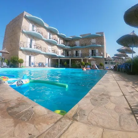 Hotel Marilena Ksamil فندق كساميل
