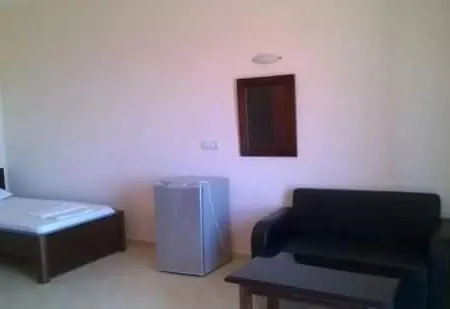 Hotel Marilena Ksamil فندق كساميل