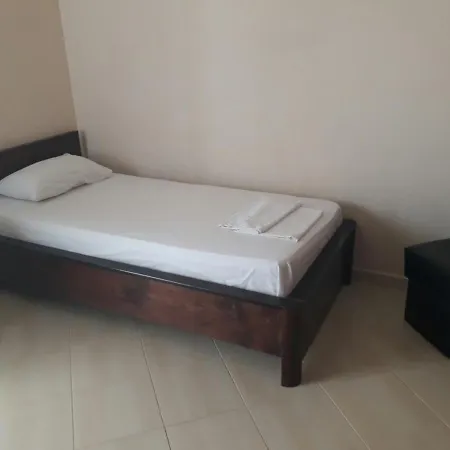 Hotel Marilena Ksamil فندق كساميل