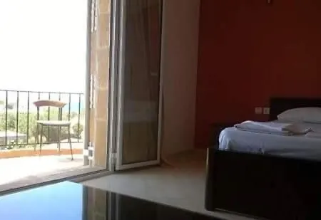 فندق Hotel Marilena Ksamil 3*