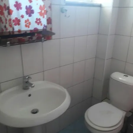 Hotel Ariana
